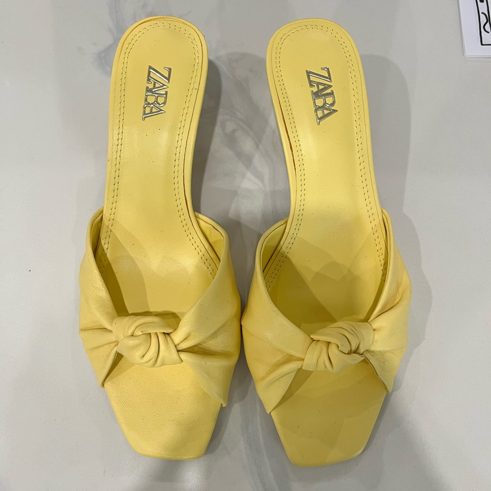 NEW ZARA yellos leather heel sandals SZ 6